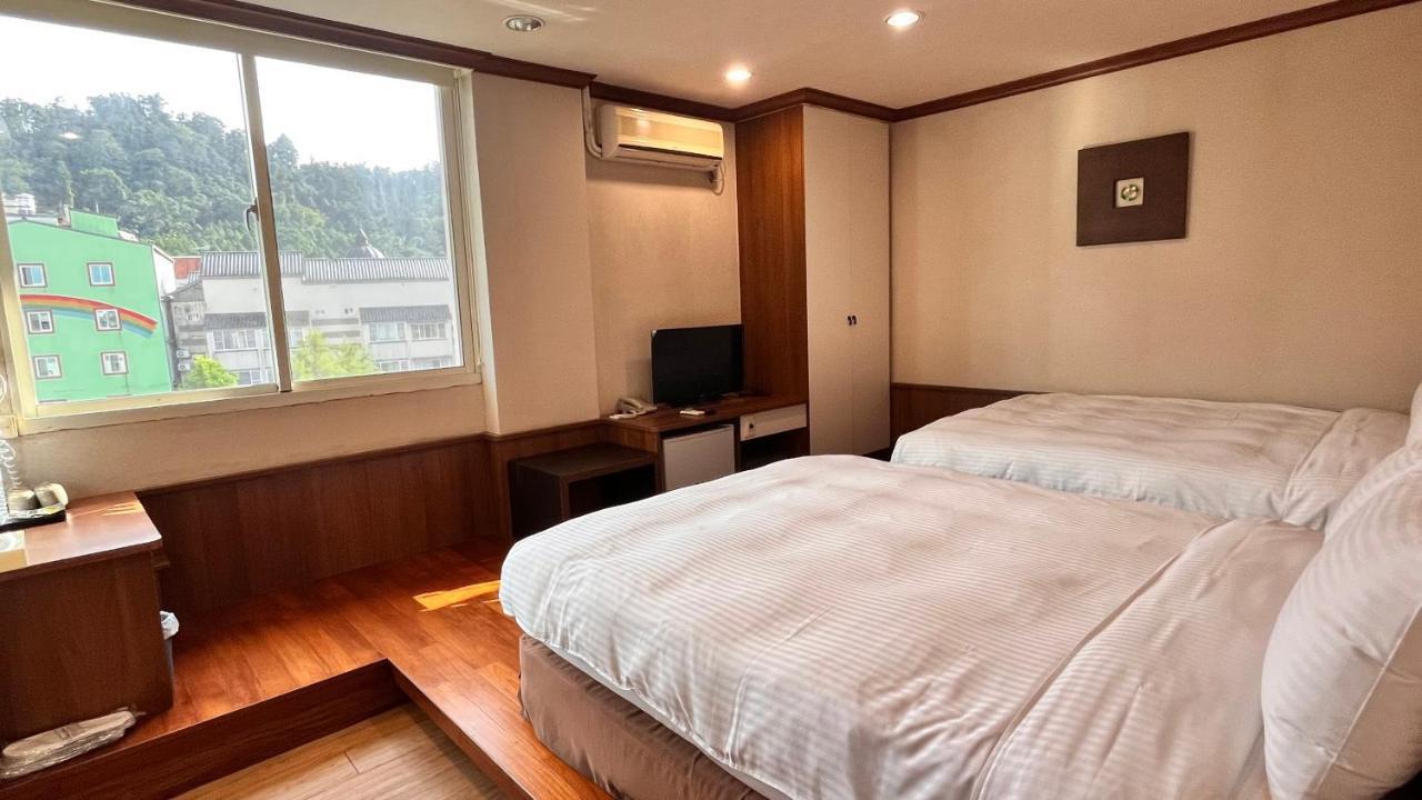 יוצ'י Xiu Shui Hotel מראה חיצוני תמונה
