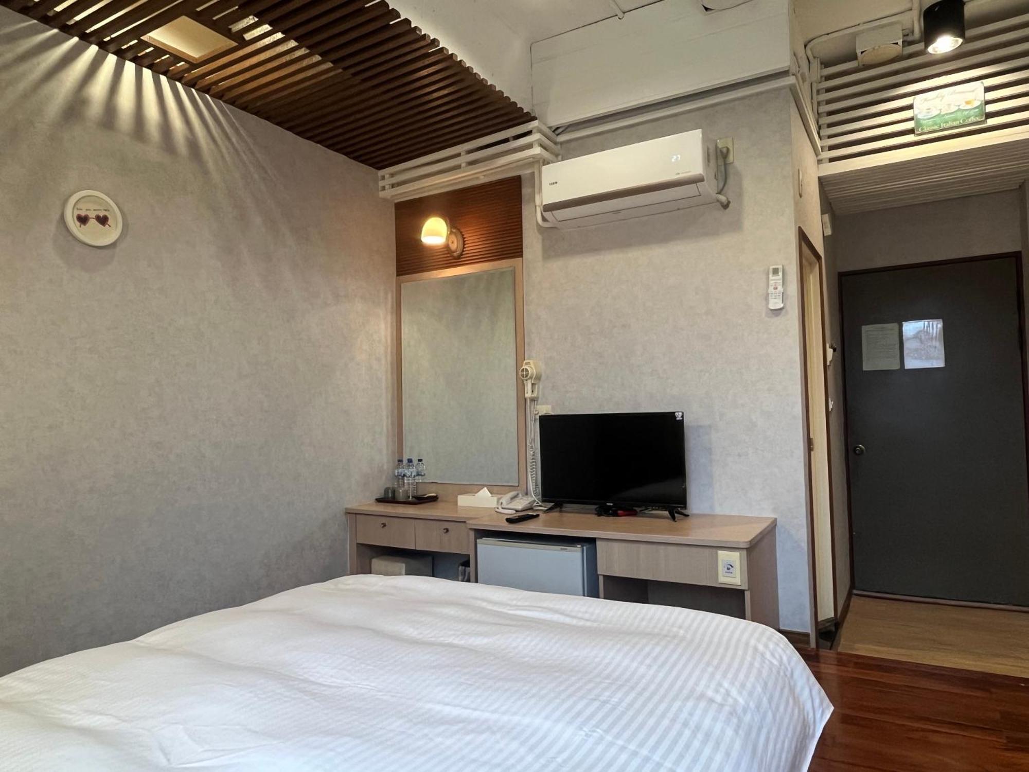 יוצ'י Xiu Shui Hotel מראה חיצוני תמונה